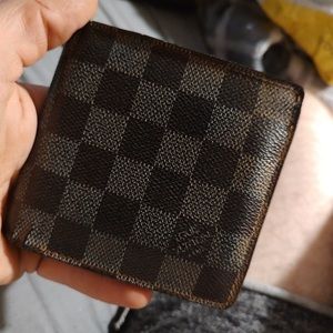 Louis Vuitton Wallet Bifold